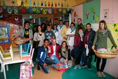 0160-2015-04-05-VISITA-PASQUA-BIMBI-OSPEDALI