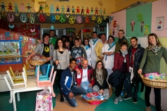 0165-2015-04-05-VISITA-PASQUA-BIMBI-OSPEDALI