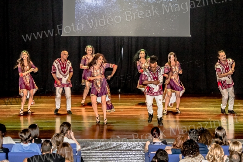 0010-2018-06-07-ESIB.-18-MOVIDA-LOCA-ADULTI-COREOGRAFICO