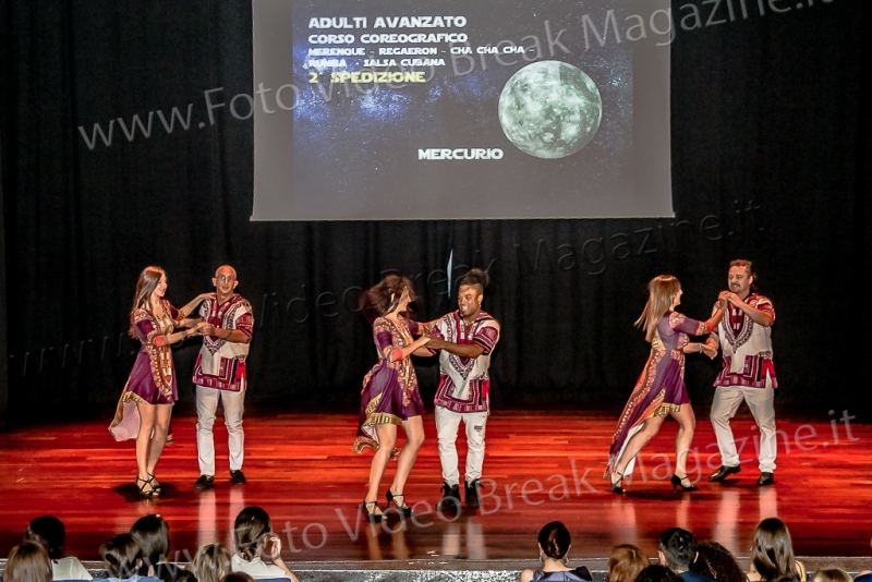 0025-2018-06-07-ESIB.-18-MOVIDA-LOCA-ADULTI-COREOGRAFICO