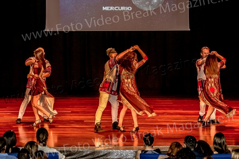 0030-2018-06-07-ESIB.-18-MOVIDA-LOCA-ADULTI-COREOGRAFICO