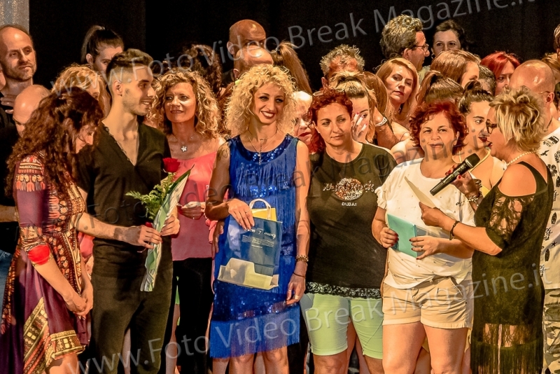 0062-2018-06-07-ESIB.-19-MOVIDA-LOCA-SAGGI-FINALE-SUL-PALCO