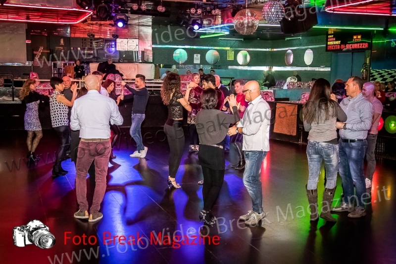 0017-2020-01-19-LATIN-KUBRA-STAGE-BACHATA-CON-MARCO-E-BENEDETTA