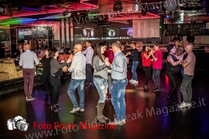 0018-2020-01-19-LATIN-KUBRA-STAGE-BACHATA-CON-MARCO-E-BENEDETTA