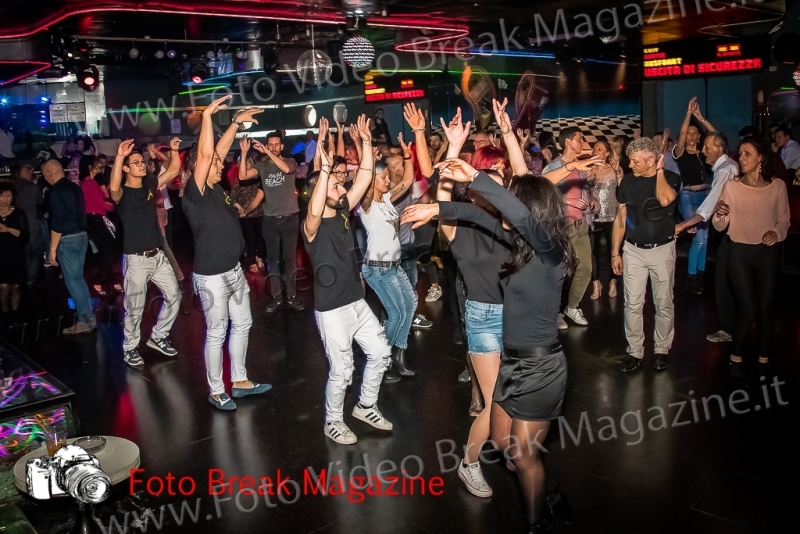 0139-2020-01-25-STAGE-BACHATA-SCUOLA-BALLO-DIVERTIMENTO-LATINO