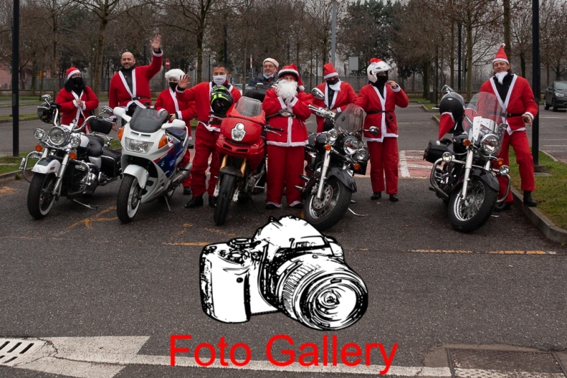 0002-2020-12-25-VOLONTARIATO-OSPEDALI-BABBO-NATALE-MOTO-0077