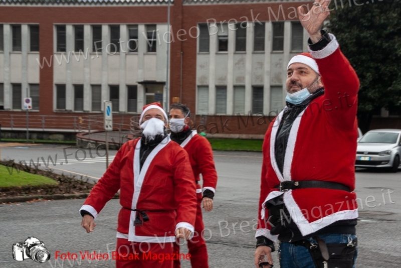 0034-2020-12-25-VOLONTARIATO-OSPEDALI-BABBO-NATALE-MOTO